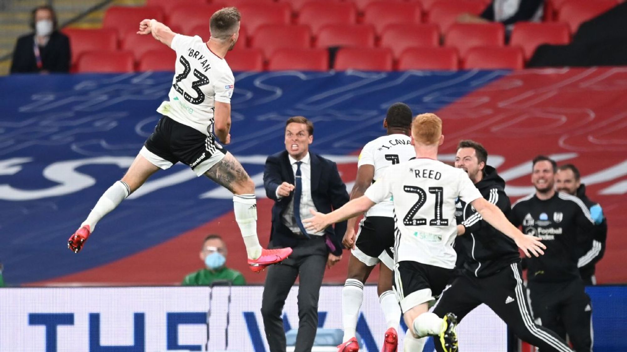 队在之后的 队在之后的