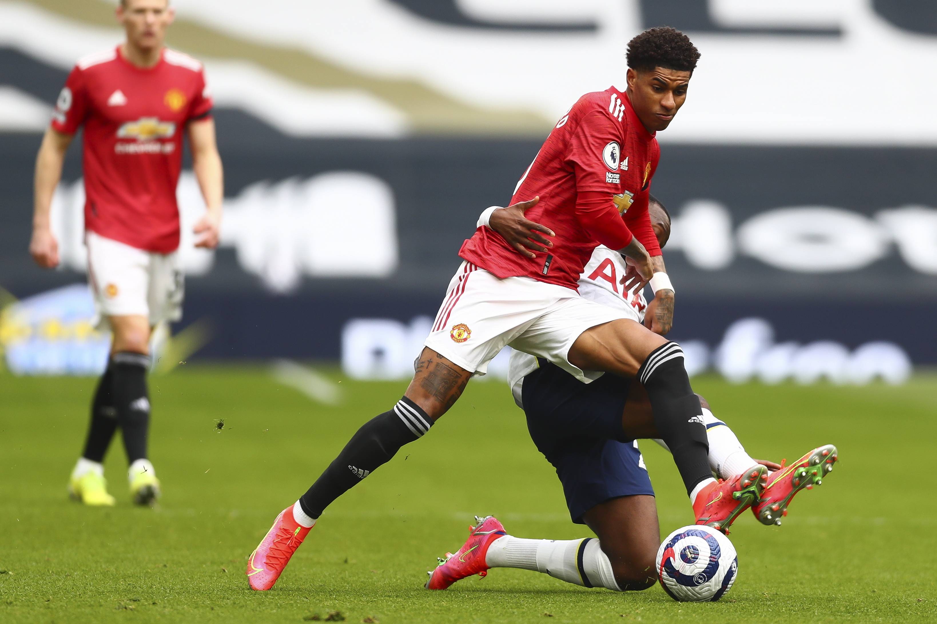 回顾两人首 回顾两人首