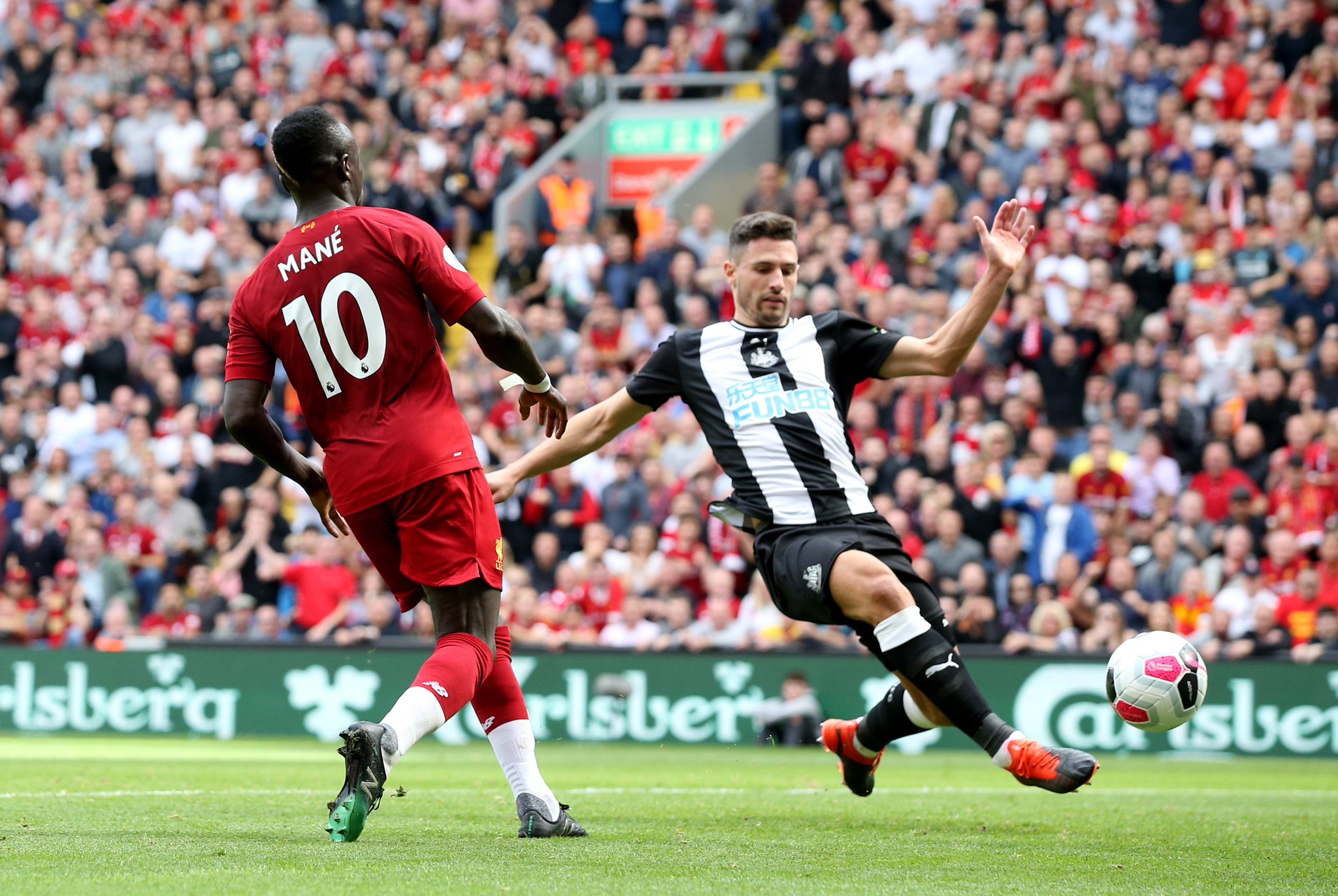 超联赛中出 超联赛中出